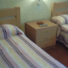 Отель Hostal Lleida комната для гостей фото 4
