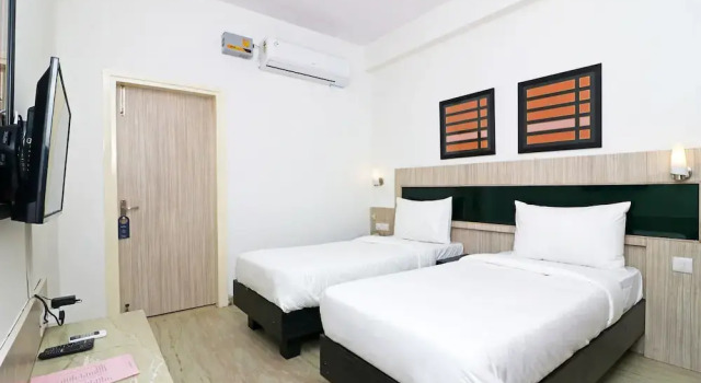 OYO 19389 SilverKey Rajouri Garden, Rezervovat Hotel Rathdana 