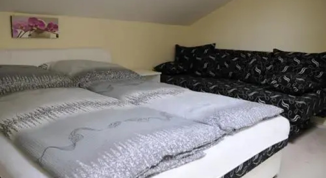Tóparti Apartmanház, Réserver Hôtel Balatonszárszó 