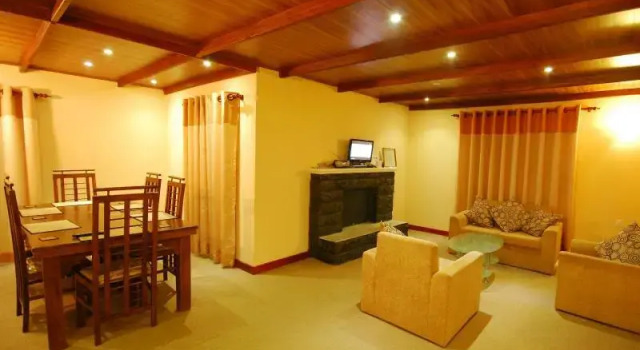 Falcon Holiday Home