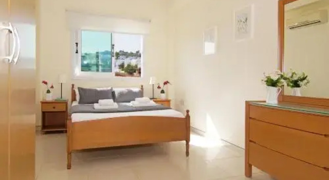 Villa Caren, Varaa Villa Protarás Famagusta