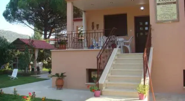 Villa Angela, Book Villa Villas in Sithonia, Villa