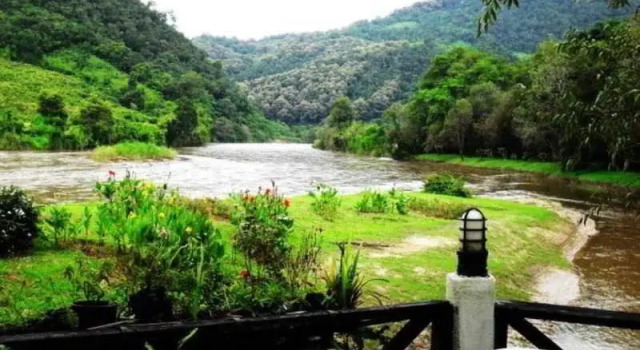 Thaton River View Resort