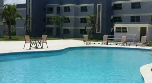 Condo Aguada Puerto Rico, Rezervați Hotel Hoteluri în Aguada cu piscină, Piscină