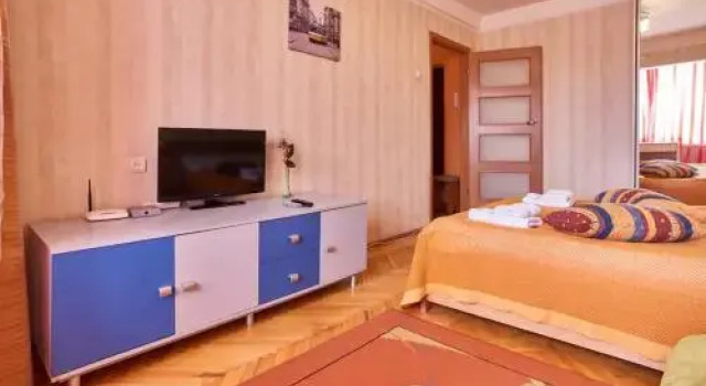 Home Hotel Apartments on Livoberezhna, Buchen Sie Ferienwohnung Dniprovskyj Kiew