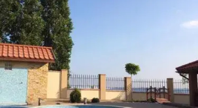 Villa Albizia, Réserver Villa Cottages à Odessa region, Cottage