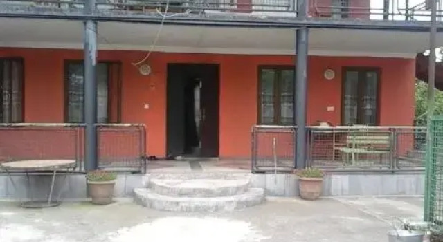 Julia Guest House, Book Guesthouse Kobuleti 