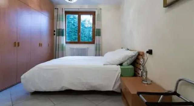 Sopra il Lago 112, Забронировать Апартаменты/квартира Отели Provincia di Varese с парковкой, Парковка