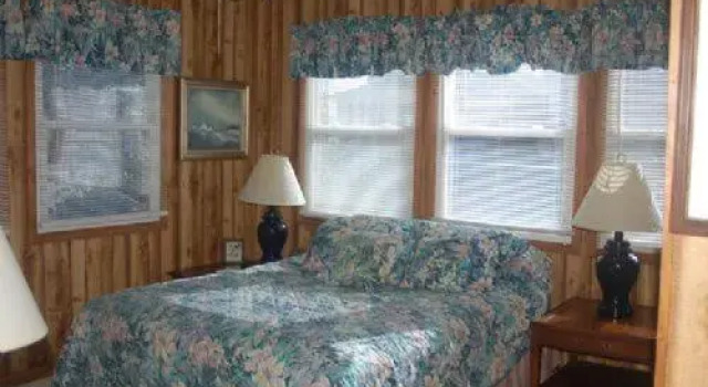 3013 Wolfe Cottage - 3 Br Home, Забронировать Дом для отпуска Коттеджи Южной Каролины, Коттедж