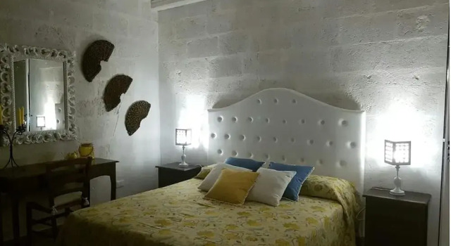 Agriturismo Giardini Di Marzo, Book Hotel Hoteller i Alliste med parkering, Parkering