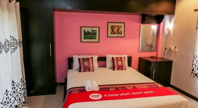 GM Green Resort, Varaa Lomakeskus Hotellit North-Eastern Thailand pysäköinnillä, Pysäköinti
