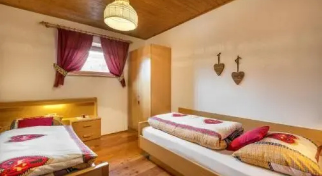 Alpine Chalet Sauter, Забронировать Шале Виллы Мареббе, Вилла