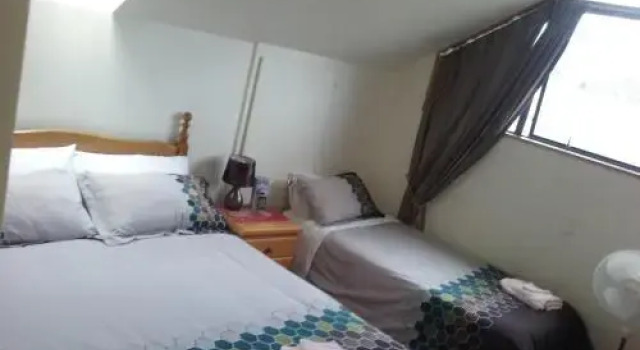 Cromwell Bed & Breakfast