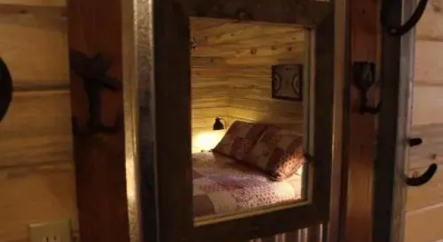 Horse Barn-Silver Room, Rezerwuj Apartament Hotele w Monument Valley z parkingiem, Parking