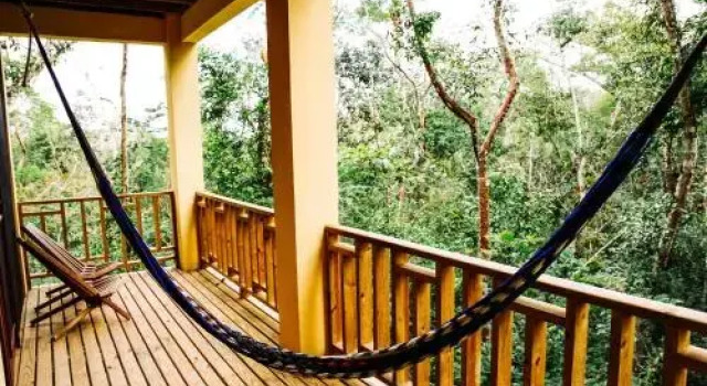 Amber Sunset Jungle Resort, Book Ferieresort Unitedville Cayo