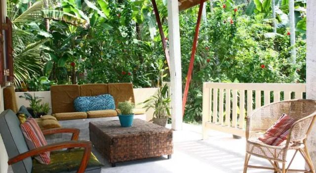 Hikkaduwa River View Cottage