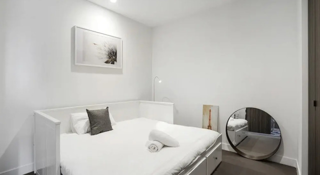 Roomerang at Swanston Central 15