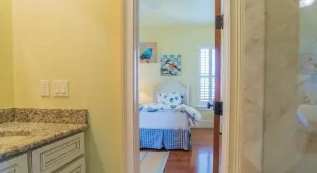 2216 Hwy 83S Eureka - Four Bedroom House