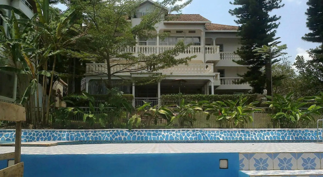 Zenith Hotel