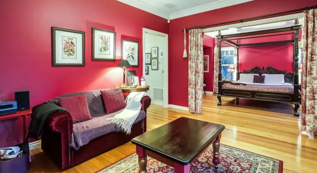 Fern Cottage at Fern Falls Cottages, Rezerwuj Dom wakacyjny Hotele w Dandenong Ranges z parkingiem, Parking