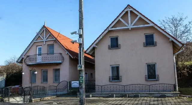 Bor Bazilika Panzió, Забронировать Отель Отели Tokaj Wine Region с парковкой, Парковка