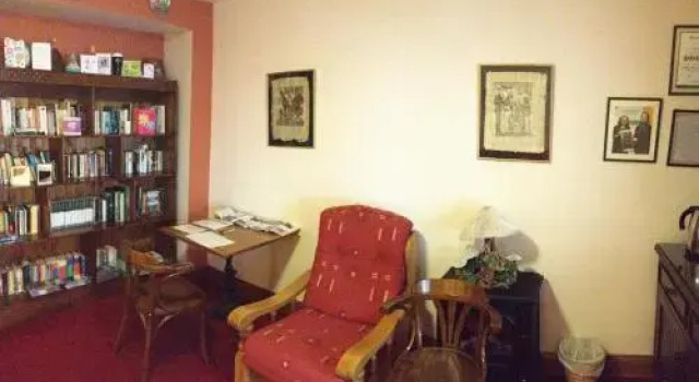 Virginias Guesthouse, Book Hotel Hotels in Kerry with Parking, Parking