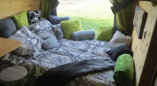 Camping de la Ferme des Saules - Gîte, Varaa Leirintäalue  