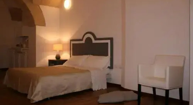 B&B la Suite di Nonna Rita, Забронировать Отель «постель и завтрак» Лечче Саленто, рядом с Museo Sigismondo Castromediano