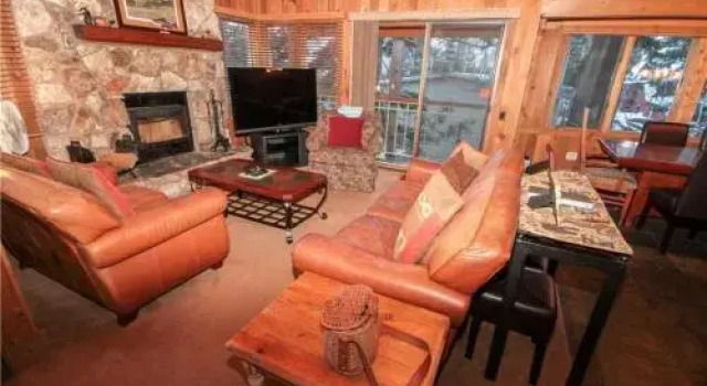Mountainback 52 Loft Corner, Забронировать Апартаменты/квартира Апартаменты Маммот-Лейкс, рядом с Chair 7, Апартаменты/квартира