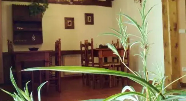 La Casa de la Abuela Petra, Забронировать Отель Соларана Burgos Province