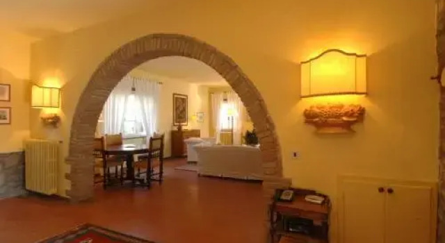 Villa Melody, Забронировать Вилла Отели Кортона с парковкой, Парковка