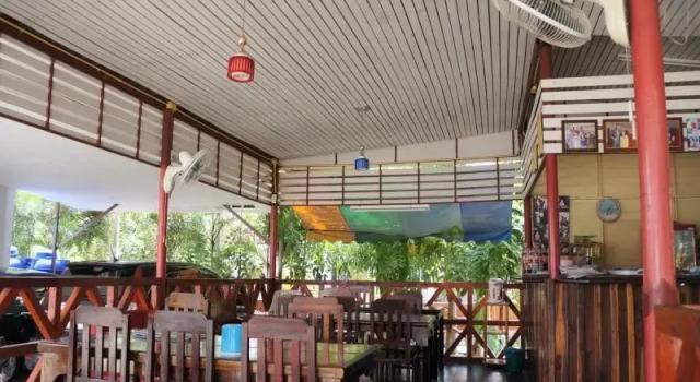Rutna Resort, Varaa Lomakeskus Hotellit North-Eastern Thailand pysäköinnillä, Pysäköinti