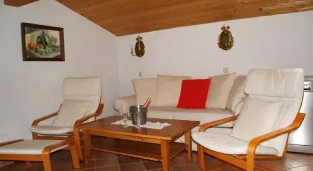 Appartementhaus Zum Schneider, Prenota Hotel Hotel a Tirolo con parcheggio, Parcheggio