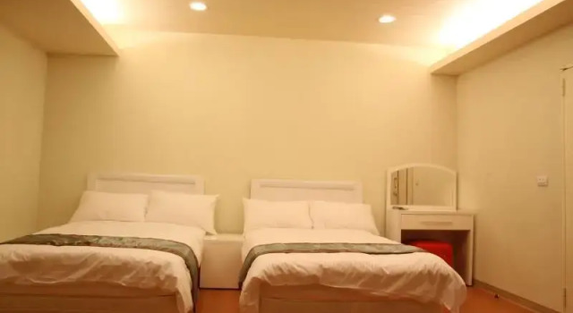 Greenery Hostel, Rezervasyon Pansiyon / Hostel Taichung hosteller, Maple Garden Taichung yakınında, Pansiyon / Hostel