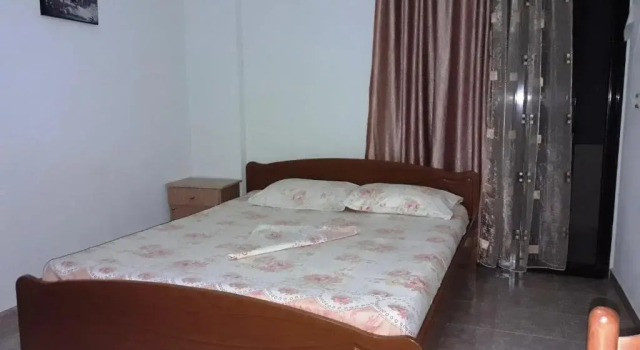 Tanis Guesthouse