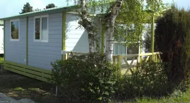 Camping Pomme de Pin, Rezervasyon Kamp Alanı Picardy otoparklı oteller, Otopark
