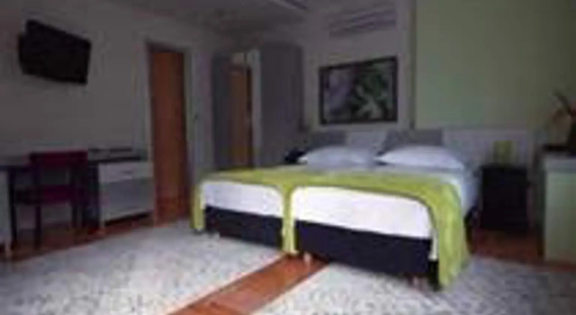 ZigZag Apartments  Rooms