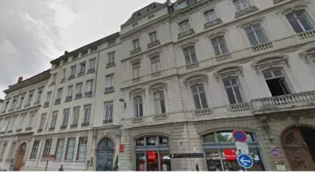 Appartements Bellecour - Lyon Cocoon, Забронировать Апартаменты/квартира Отели Лиона с парковкой, рядом с Перраш, Парковка