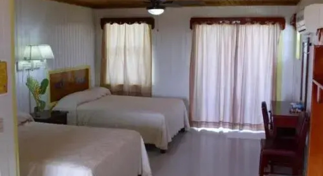 Grahams Place, Reserva ahora Hotel Guanaja Honduras