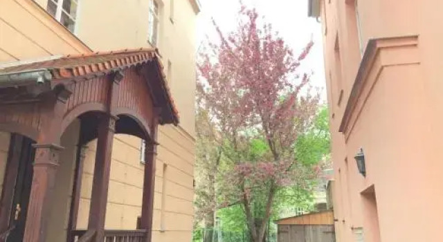 Studio im Jugendstil Altbau, Забронировать Отель Отели Веймара с парковкой, рядом с Дворец Шардт, Парковка