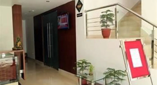 OYO Premium Ladowali Road, Book Hotel Jalandhar Punjab