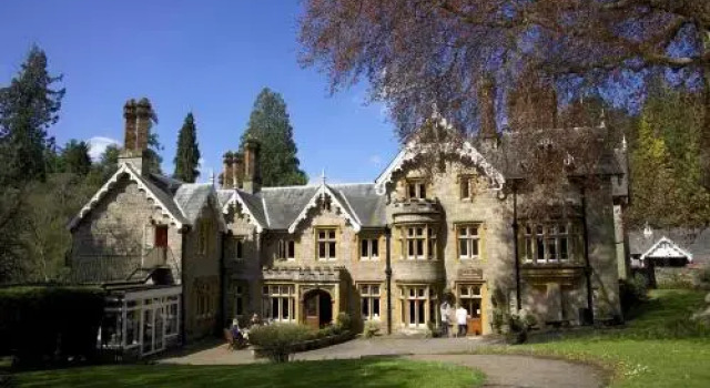 Dean Valley Manor, Boek Hotel Hotels in Merseyside met zwembad, Zwembad