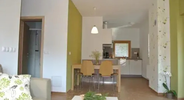 Apartments Tourist Farm Štorman with EV Ch-Station, Buchen Sie Ferienwohnung Neumarktl Gorenjska