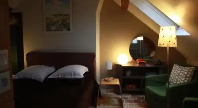 Chambres dHôtes Rosebud Honfleur, Забронировать Отель Онфлер 
