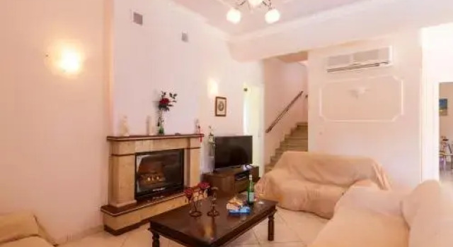 Villa Mirela, Забронировать Вилла Дассия 