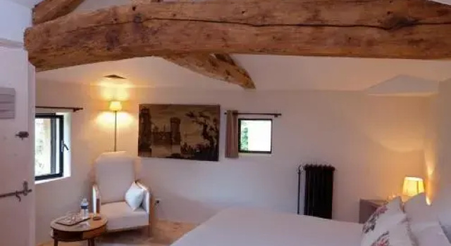 La Garenne, Prenota Hotel Fareins Francia