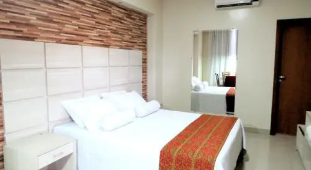 Max Hotel, Забронировать Отель Аркус Минас-Жерайс