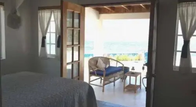 Blue Sky Villa, Rezerwuj Willa Domki letniskowe w Negril, Domek