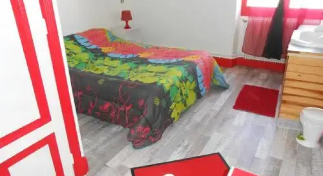 Les 3 Marmottes, Book Hotel Hoteller i Rhône-Alps med pool, Swimmingpool
