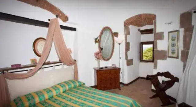 Torre Medievale, Book Hotel Manciano Toscana